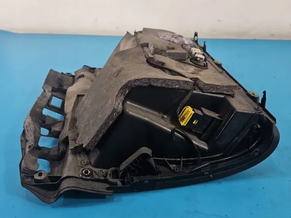 Porta-luvas Audi A3 8P OEM 8P1857035G Usado image 9
