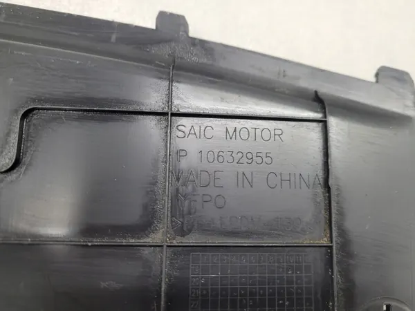 MG ZS etupuskurin ritilä OEM P10632955 image 9
