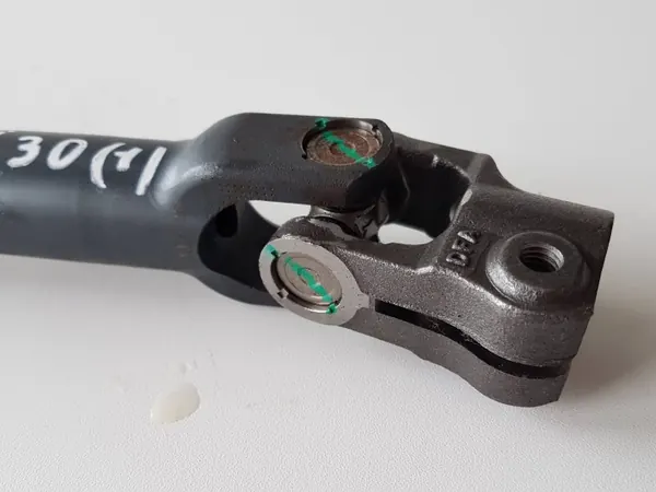 Croix de colonne de direction Hyundai OE OEM 19072343323 image 4