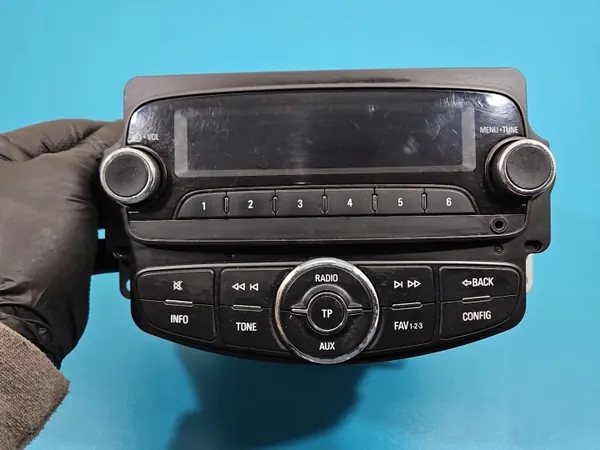 Radio d'origine OEM 39068066 pour Opel Corsa E image 3