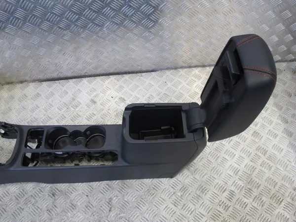 Middenconsole armsteun Ford Puma MK2 OEM PUMAMK2PODLOKIET image 5