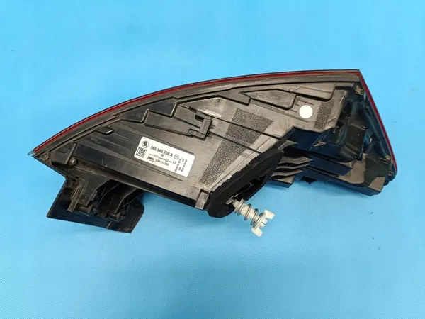 LAMPA LED Derecha SKODA KODIAQ 1.5 TSI 110KW 2020 image 9