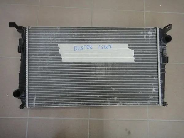Radiador de agua Dacia OE 8200880550 image 2