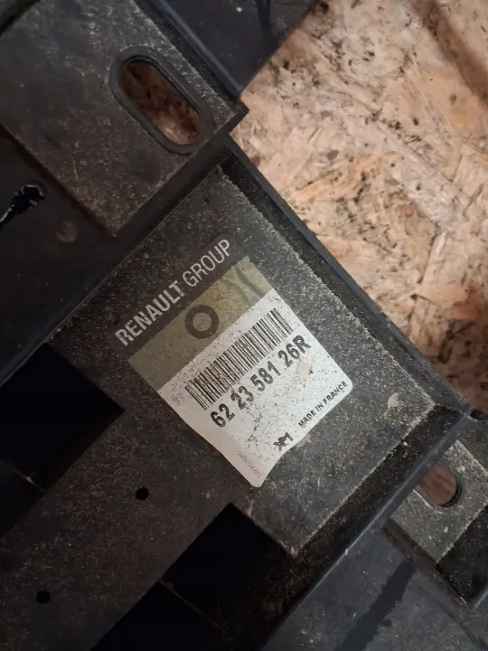 Stoßstangenschutzplatte Renault Scenic 3 OEM 622358126R image 3