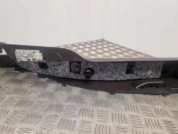 Vasen matkatavarakaton kiinnike OEM 156124720 Renault Espace V image 6