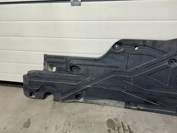 OEM A2306190238 Unterbodenschutz rechts unten Mercedes SL R230 image 3