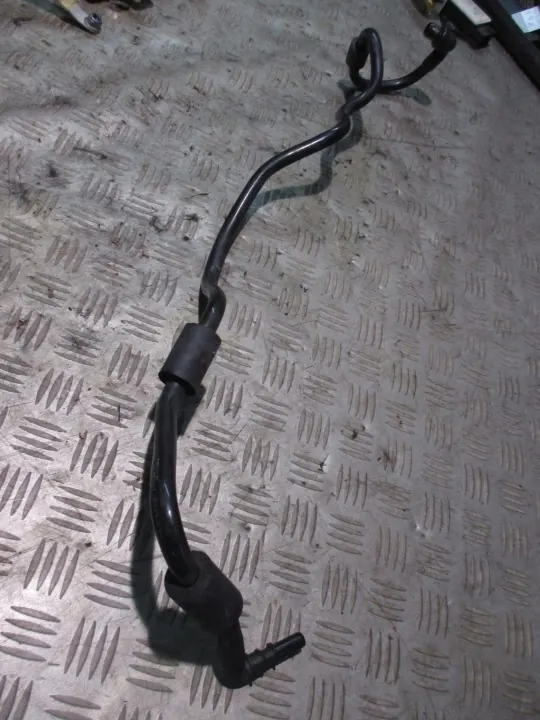 Mercedes servo-tyhjiöletki OEM A20543018 - Käytetty image 3