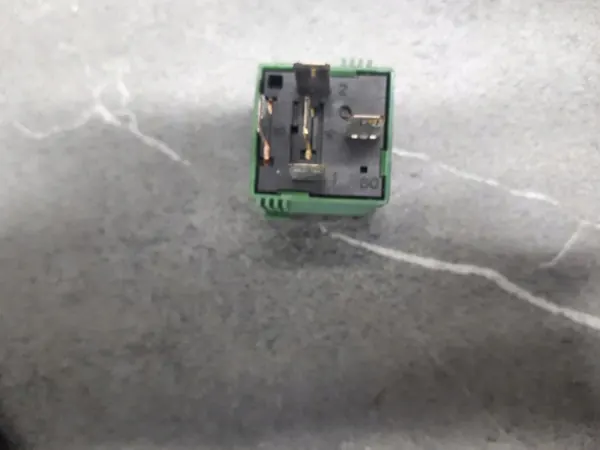 A0025427619 Relais Mercedes-Benz E (W211) 6.2L 2006 image 3