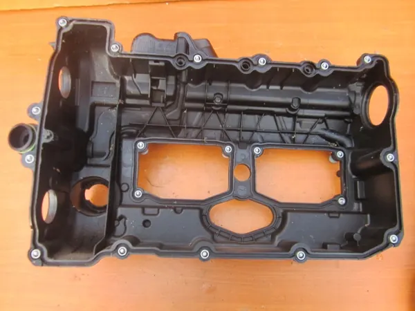 Tampa de válvula BMW F10 F20 F30 X1 X3 X5 X6 OEM 7633630 image 9