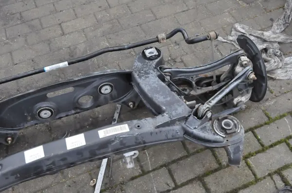 Mercedes achterophanging balk OEM 1723504001 image 7