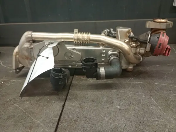 Arrefecedor de gases de escape BMW OE 8599832 image 4