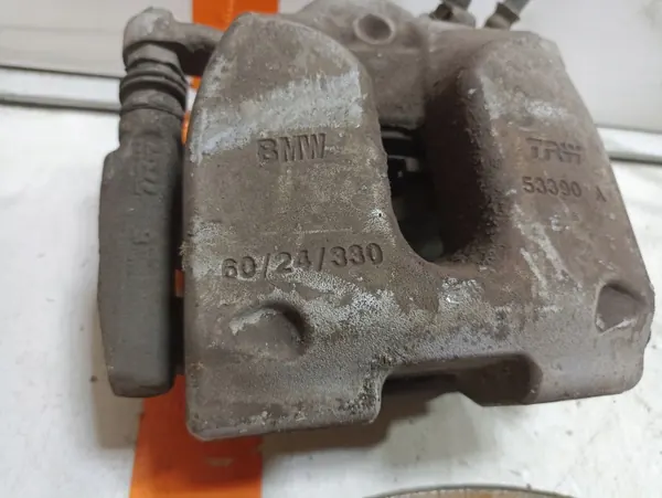 Discos & Pinças Dianteiras BMW X3 G01 OEM image 9