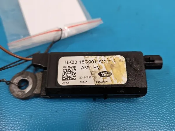 Versterker Jaguar F-Pace 16- OEM HK83-18C901-AC image 3