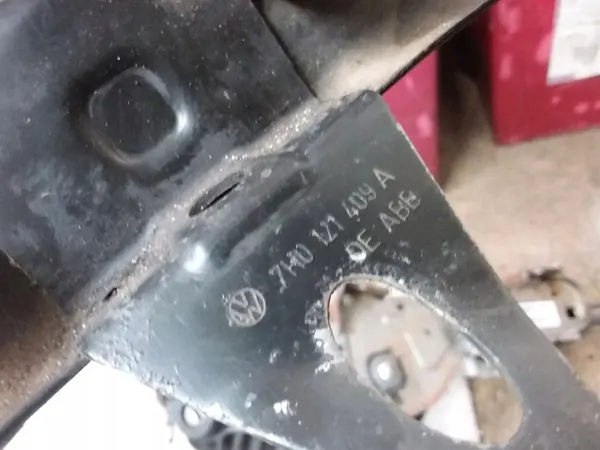 2006 Volkswagen Transporter - Caravelle T5 Upper Reinforcement 7H0805598 image 6