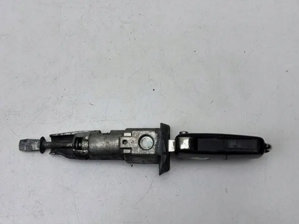 Cilindro de fechadura dianteiro esquerdo OEM 3T0837167B image 5