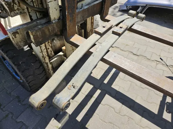 Muelle trasero OEM RESOR TYŁ IVECO DAILY VI 14-22 2.3 image 2