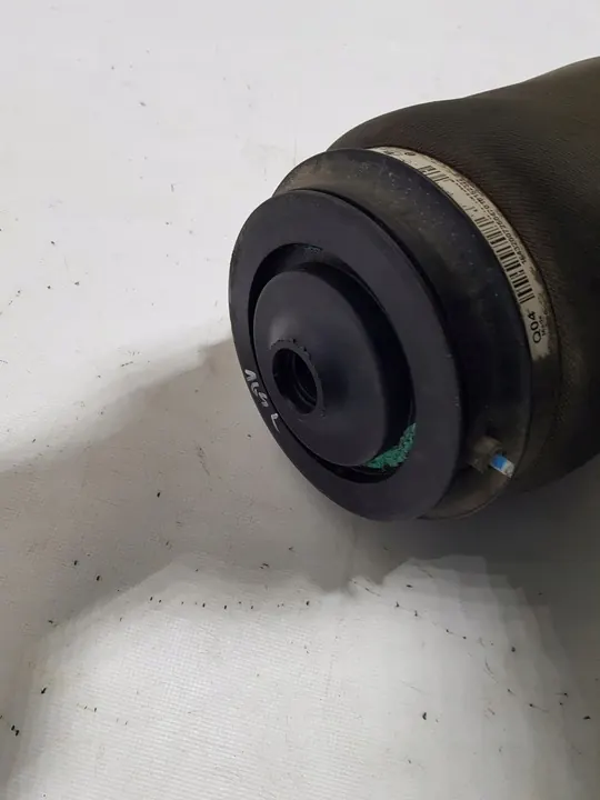 AIRMATIC Ilmajousitusilmajousi vasen oikea Mercedes ML W164 GL X164 image 2