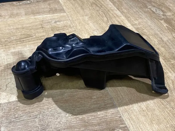 Resonador de ar LAND ROVER RANGE ROVER EVOQUE 2.0L K8D29A764CA image 3