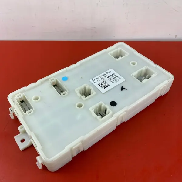 Mercedes-Benz SL R232 Comfortmodule OEM A2329002602 image 2