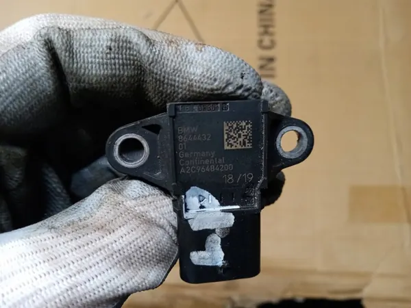 Sensor MAP OEM 8644432 para BMW M5 G30 F90 4.4 V8 image 4