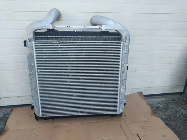 Intercooler DAF OEM 2319325 2291926 - Usado image 5