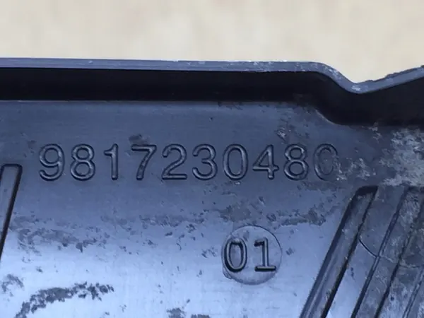 Peugeot 308 II T9 Carcaça de Bateria de Computador image 3