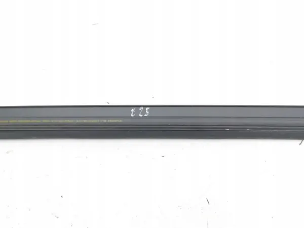 Joint de vitre porte avant Tesla AMD145380 - Occasion image 5