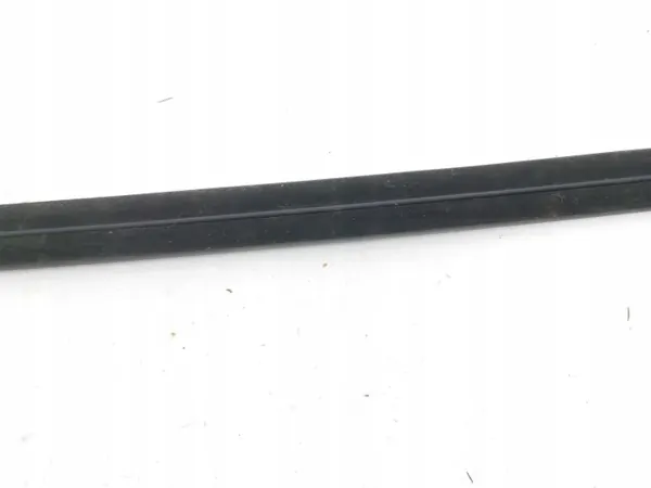 Joint de vitre porte avant Tesla AMD145380 - Occasion image 6