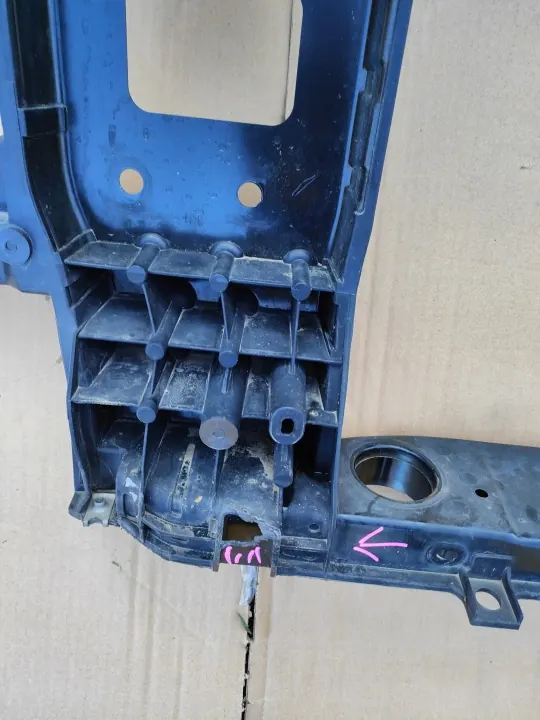 Renfort avant OEM 64101N7000 pour Hyundai Tucson image 5