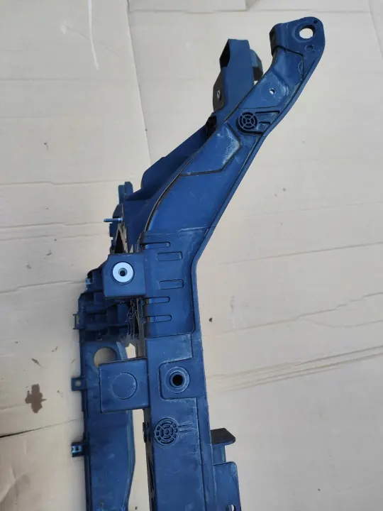 Renfort avant OEM 64101N7000 pour Hyundai Tucson image 9
