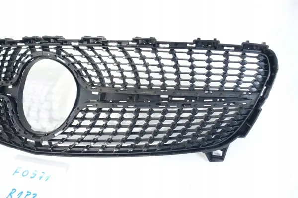 Mercedes A-klass W176 Framgrill OEM A1768882160 image 4