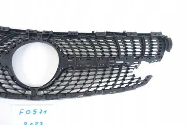 Mercedes A-klass W176 Framgrill OEM A1768882160 image 6
