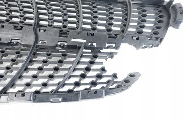 Mercedes A-klass W176 Framgrill OEM A1768882160 image 8
