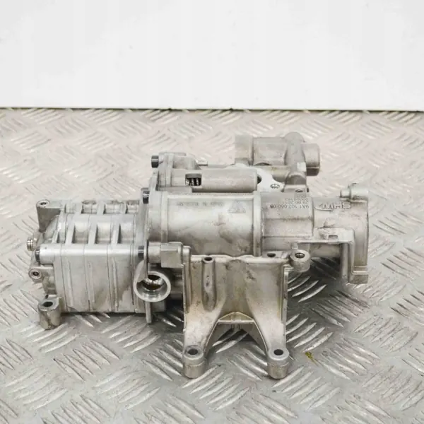 Pompe à huile Porsche Cayman 987 OEM 9A110705005 image 2