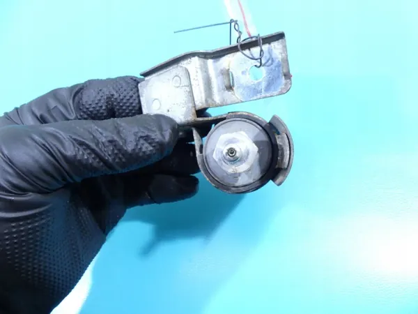 Webasto polttoainepumppu OEM 22454201 Toyota Verso image 3