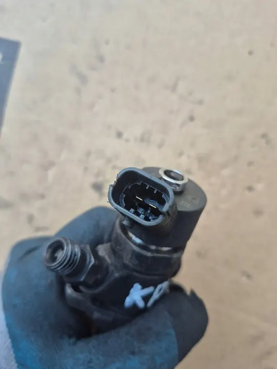 Inyector CITROEN/PEUGEOT 1.6HDI OEM 0445110188 image 4