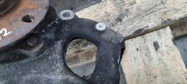 Audi A5 8T vänster framknä OEM 4G0407253B image 5