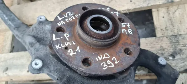 Audi A5 8T vänster framknä OEM 4G0407253B image 6
