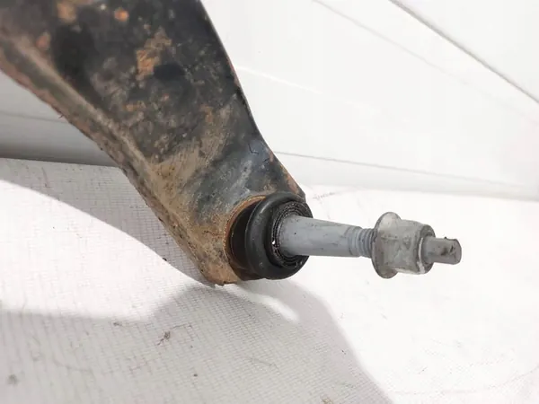 Chevrolet Cruze II 2016 Braccio di Controllo Anteriore Destro image 3