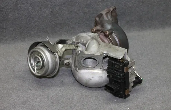 Turbo para BMW F10 F01 E70 F15 - 8506381 image 4