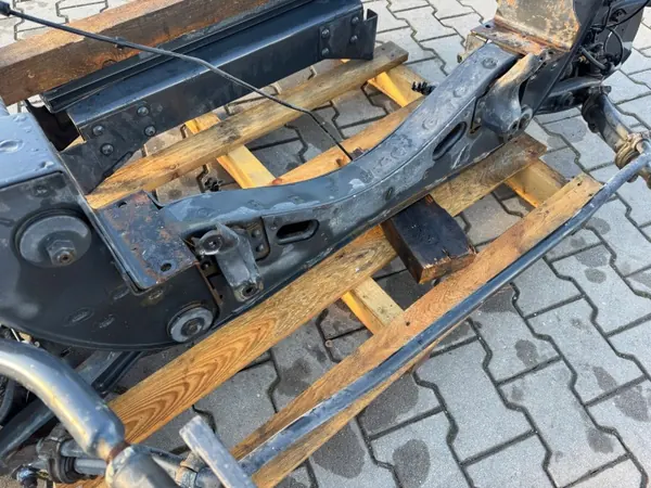 Poutre suspension avant Iveco Daily 70C OEM 211221234546654 image 6