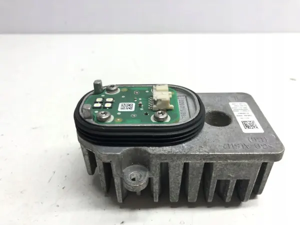 Ballast Xenon Mercedes-Benz OEM 1305715284 pour C W205 image 7