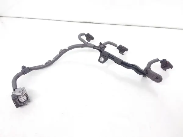 Faisceau injecteur Lexus RX 450H OEM 8212748020 image 2