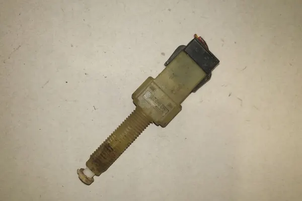 Bromspedalsensor AUDI 80 AVANT 443945515 image 4