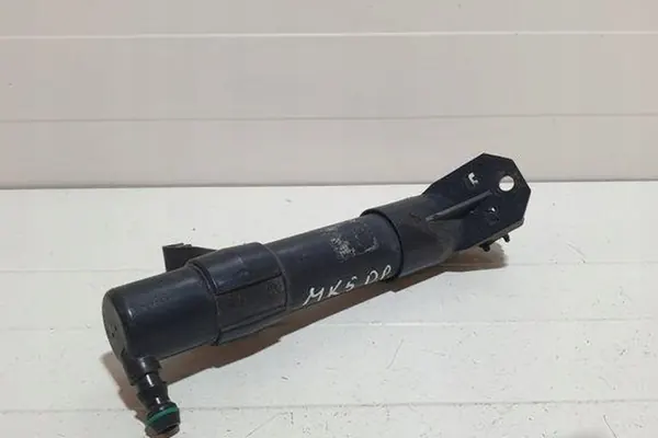 Right Headlight Washer VW 1K5955978 image 2