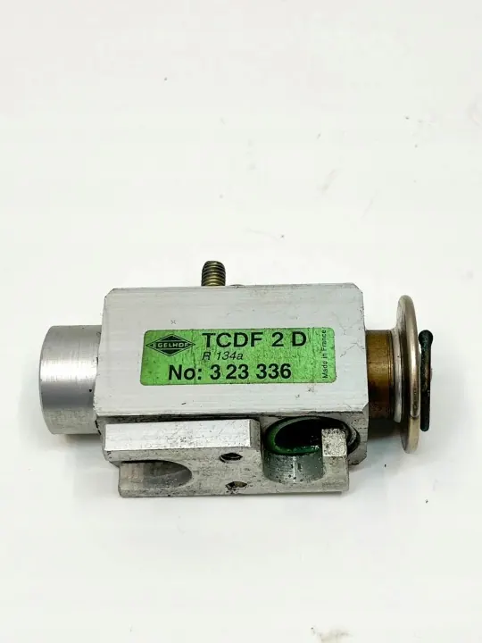 Válvula de expansão AC Mercedes-Benz A 140 830 04 84 image 5