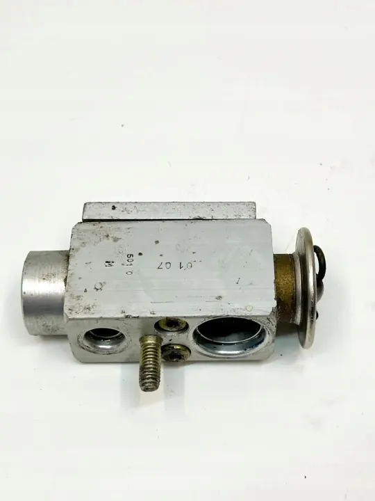 Válvula de expansão AC Mercedes-Benz A 140 830 04 84 image 6