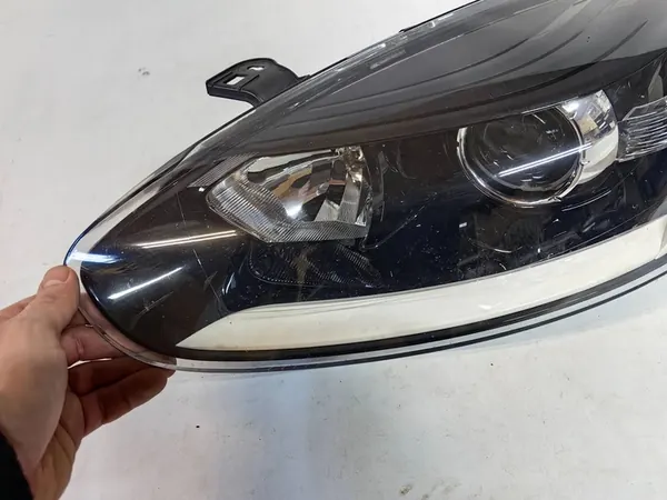 RENAULT MEGANE III LIFT GT - VASEN LINSSIKOKOELMA image 5