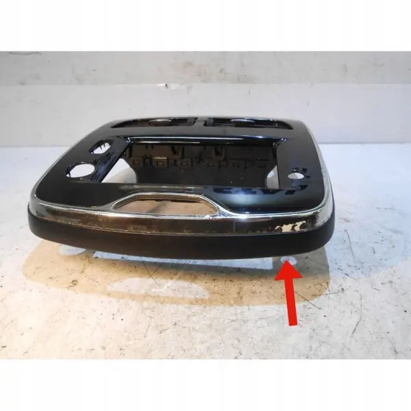 Cadre console radio Renault Clio IV OEM 682607616R image 6