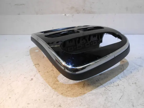 Cadre console radio Renault Clio IV OEM 682607616R image 8